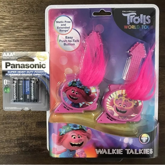 Trolls World Tour Poppy Bundle (Walkie Talkies, Batteries, Mini Fig, Stickers) - Picture 2 of 6